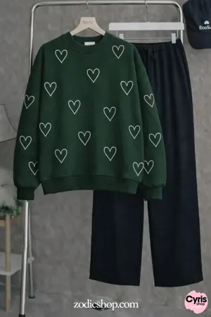 Heart Print Fleece Sweatshirt – Dark Green